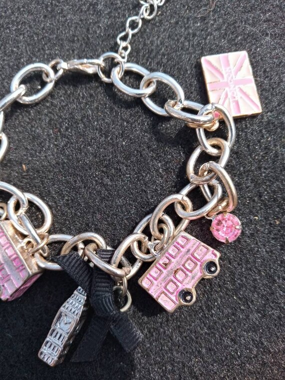 vintage london charm Gem