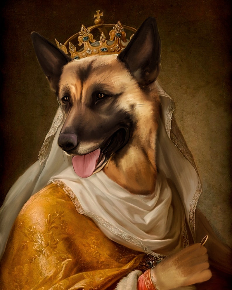 Pu&ograve; includere: Ritratto regale di un pastore tedesco con corona d'oro e velo bianco. Il cane indossa una veste d'oro e bianca e tiene in mano un piccolo anello d'oro. L'opera d'arte ha un'estetica classica e vintage.