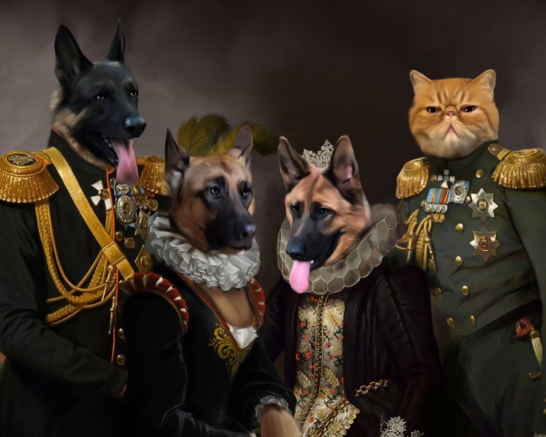 Pu&ograve; includere: Un ritratto umoristico di quattro animali domestici in costumi storici. Un pastore tedesco in uniforme militare nera con spalline e medaglie d'oro, un gatto in uniforme militare verde e due cani in abiti reali.