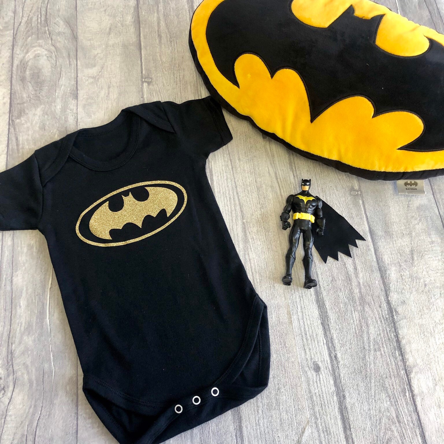 Baby Boy's Batman Black Romper Gold glitter Batman - Etsy España