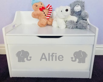 Personalised Toy Storage Box, Elephant Design Baby Girl or Baby Boy and Toddler Keepsake Gift, Kids Bedroom Furntiure