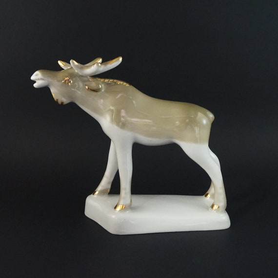 Elk figurine vintage soviet porcelain figurine Hunting decor Rustic home decor moose Animal figurine country decor woodland decor