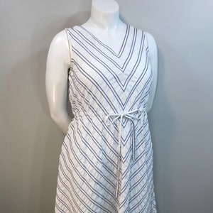 Vintage 1960s/1970s White and Blue Chevron Dress.  Sleeveless Fit and Flare with Pockets.  1960s/1970s Picnic Dress. Great Vintage Size