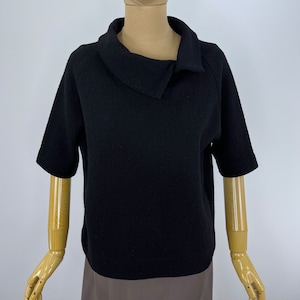 Suéter vintage de lana y mohair negro con cuello dividido y media manga raglán, de los años 50/60, de Knitwear by Glasgo Ltd.