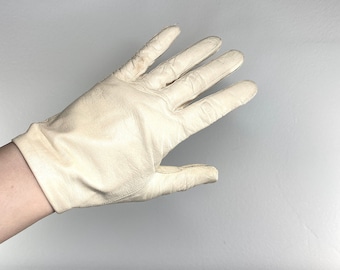 Vintage handskar i elfenbensfärgat läder från mitten av århundradet med resår vid handleden
