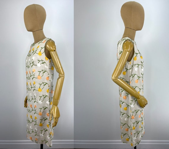 Vintage 1960s Beige Linen Sheath Dress with Multi… - image 5