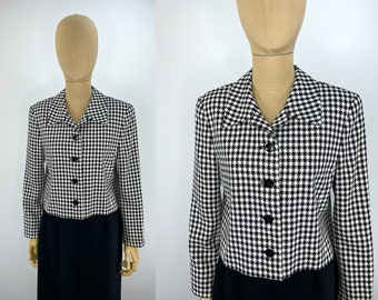 Vintage 1980/1990s Black and White Check Pendleton Blazer Size 6 Petite.