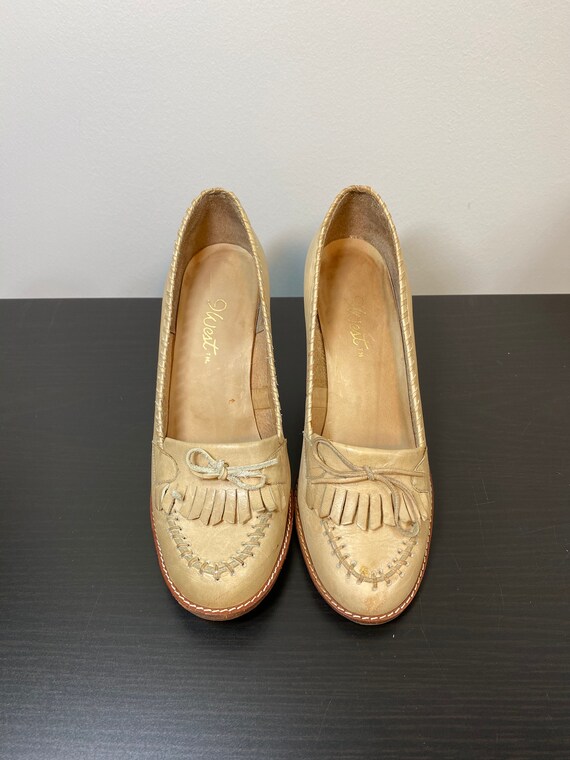 Vintage 1970s 9 West Tan Leather Fringe Loafers w… - image 5