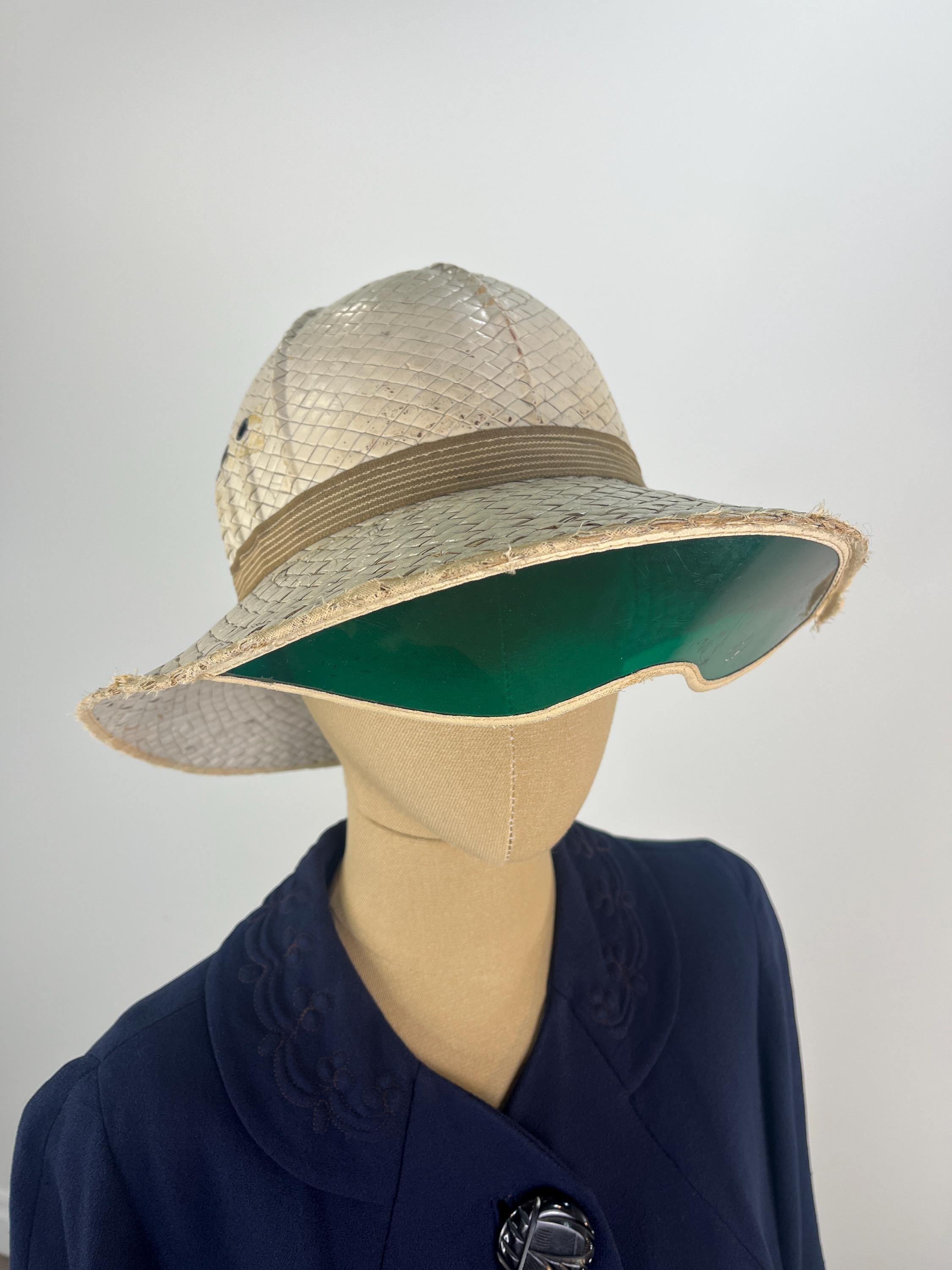 Vintage Painted Straw Pith Helmet/safari Hat With Green Plastic
