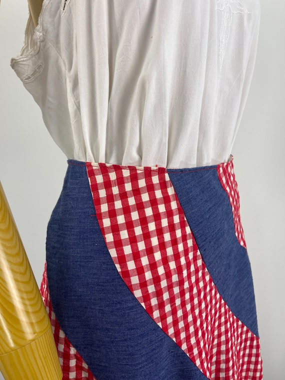 Vintage 1970s Red and White Gingham and Blue Cott… - image 7