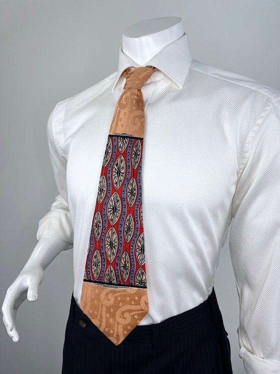 Vintage 1930s/1940s Peach Silk Jacquard Tie. Vert… - image 2