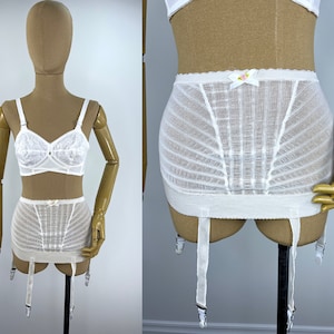 Vintage Mid-Century Deadstock Maternity Girdle Size Small.  Stretchy Girdle with Suspenders and Clips