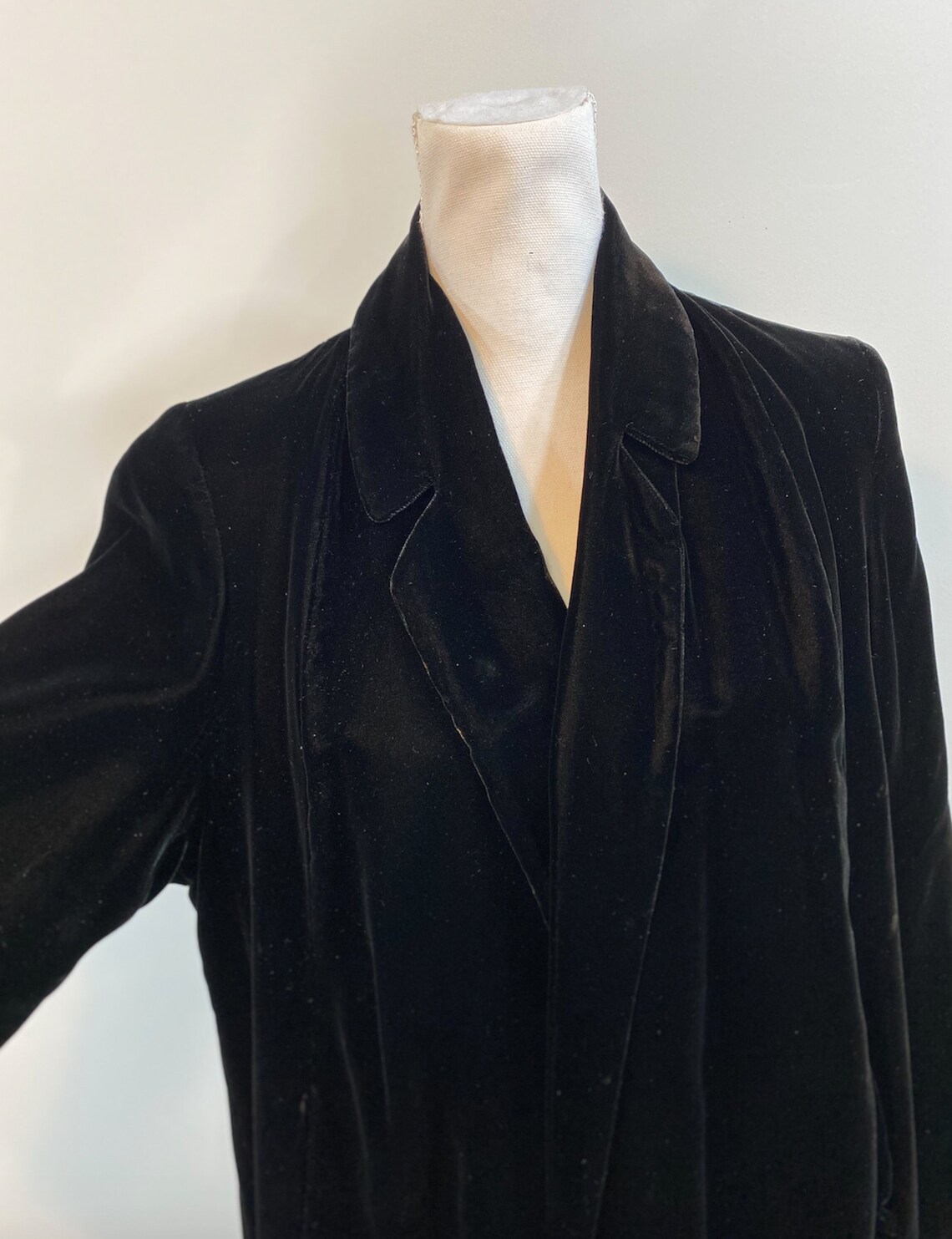 Vintage 1930s Black Silk Velvet Dress Coat