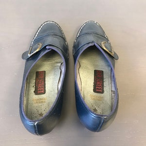 Vintage 1960s Easy Street Navy Blue Leather Shoes Size 75/8 image 4
