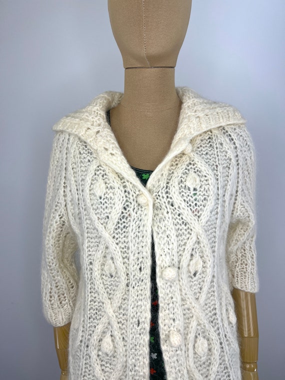 Vintage 1960s/1970s Fuzzy Ivory Hand Knit Cardiga… - image 9