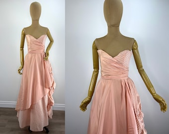 Vintage 1950s Deadstock Pink/Peach Iridescent Taffeta Prom Dress. Never Worn Pink 1950s Taffeta and Striped Taffeta Full Length Prom Dress