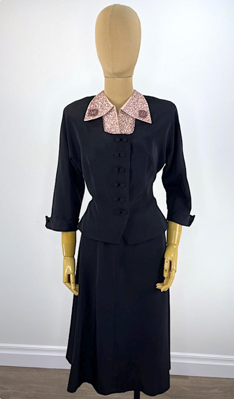 Vintage Evening Suit Late 1940s Early 1950s Black Faille Jacket Beaded Collar Two Piece Formal Wear Nipped Waist Style Retro Cocktail Attire Dusty Rose Pearl Seed Bead Details A Line Skirt Ensemble Authentic Mid Century Fashion Double