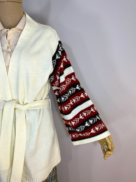 Vintage 1970s Ivory Tie Cardigan with Burgundy, B… - image 7