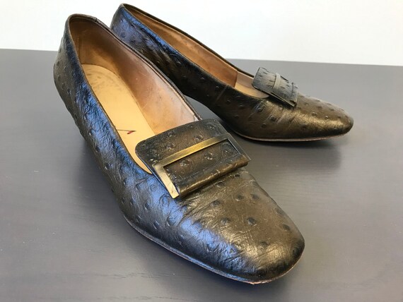 Vintage 1960s Serenades by Florsheim Alligator Pum