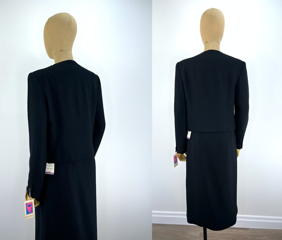 Vintage 1980s Black Wool Crepe Deadstock Skirt Su… - image 4