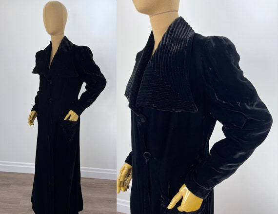 Vintage 1930s Black Silk Velvet Evening Coat with… - image 3