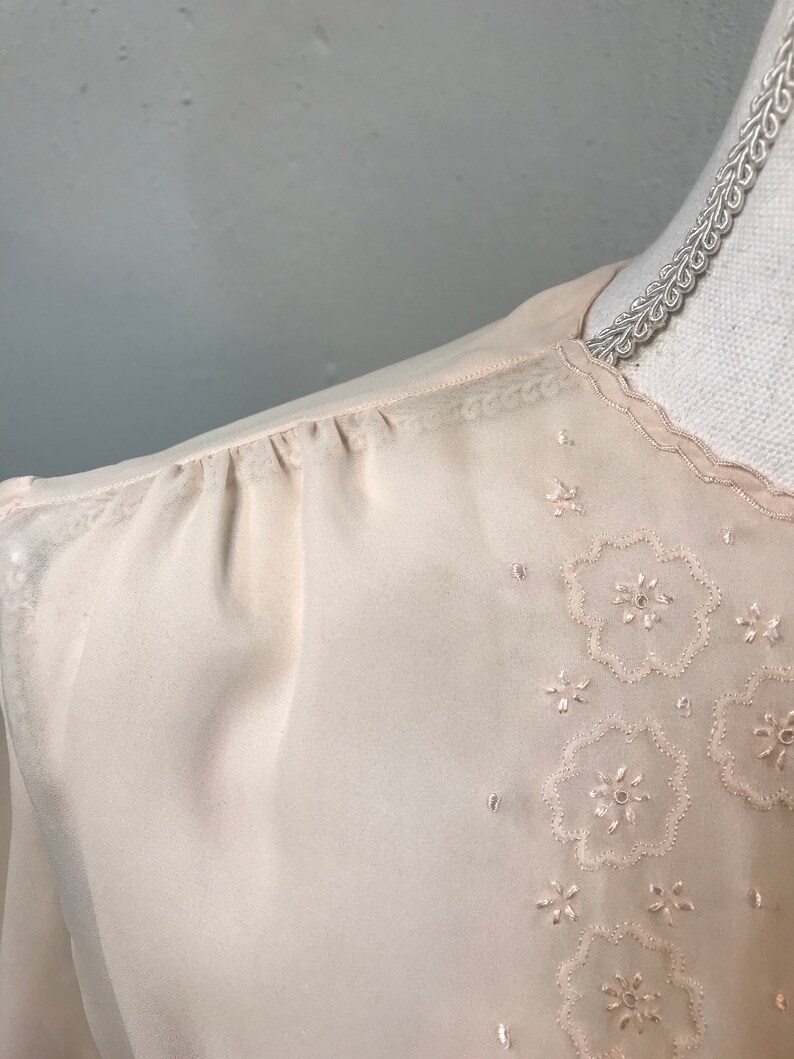 Vintage 1980s Sheer Blush Short Sleeve Shell with Floral Embroidery Buttons Up the Back