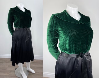 Vintage 1930s Reproduction Dress Made in the 1960s with a Black Satin Skirt and Emerald Green Textured Velvet Bodice.  Great Vintage Size