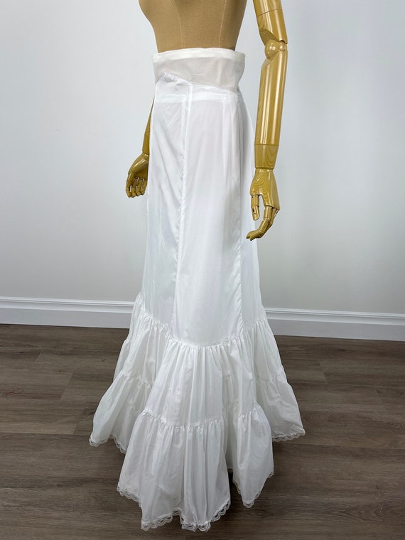 Vintage White Nylon Bridal Petticoat.  Full Lengt… - image 3