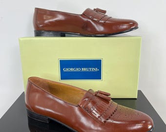 Vintage Men display picture 3