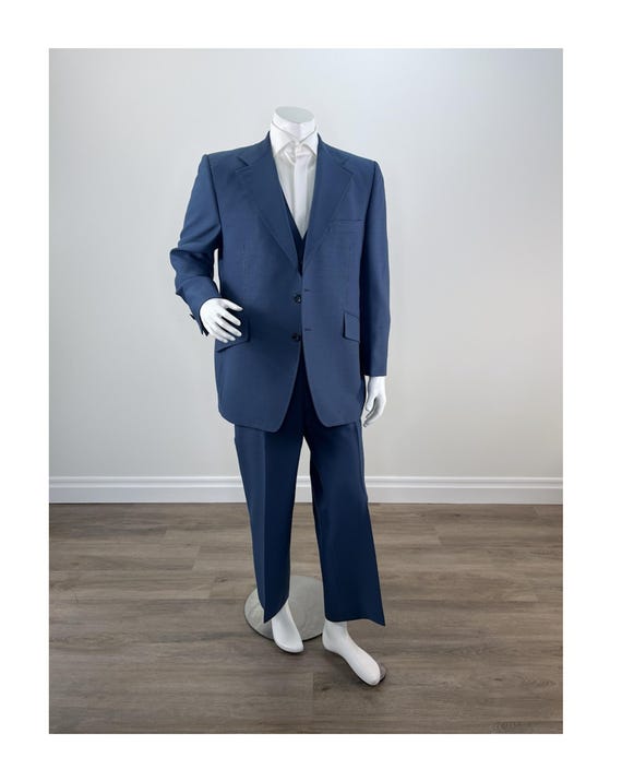 Vintage 1970s Men's Peacock Blue Three Piece Suit With Contrast