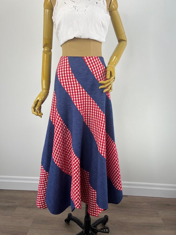 Vintage 1970s Red and White Gingham and Blue Cott… - image 2