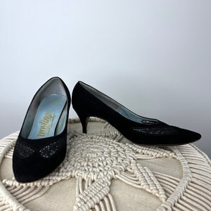 Vintage Late 1950s/Early 1960s Black Suede Kitten Heels with Lace Insets.  Size 7 By Troylings