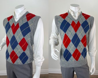 Vintage 1980s Men's Argyle Sweater Vest In Grey, Blue, Red, Yellow & Green, Tournament by Arrow, Size Large. 1980s Sleeveless Argyle Jumper