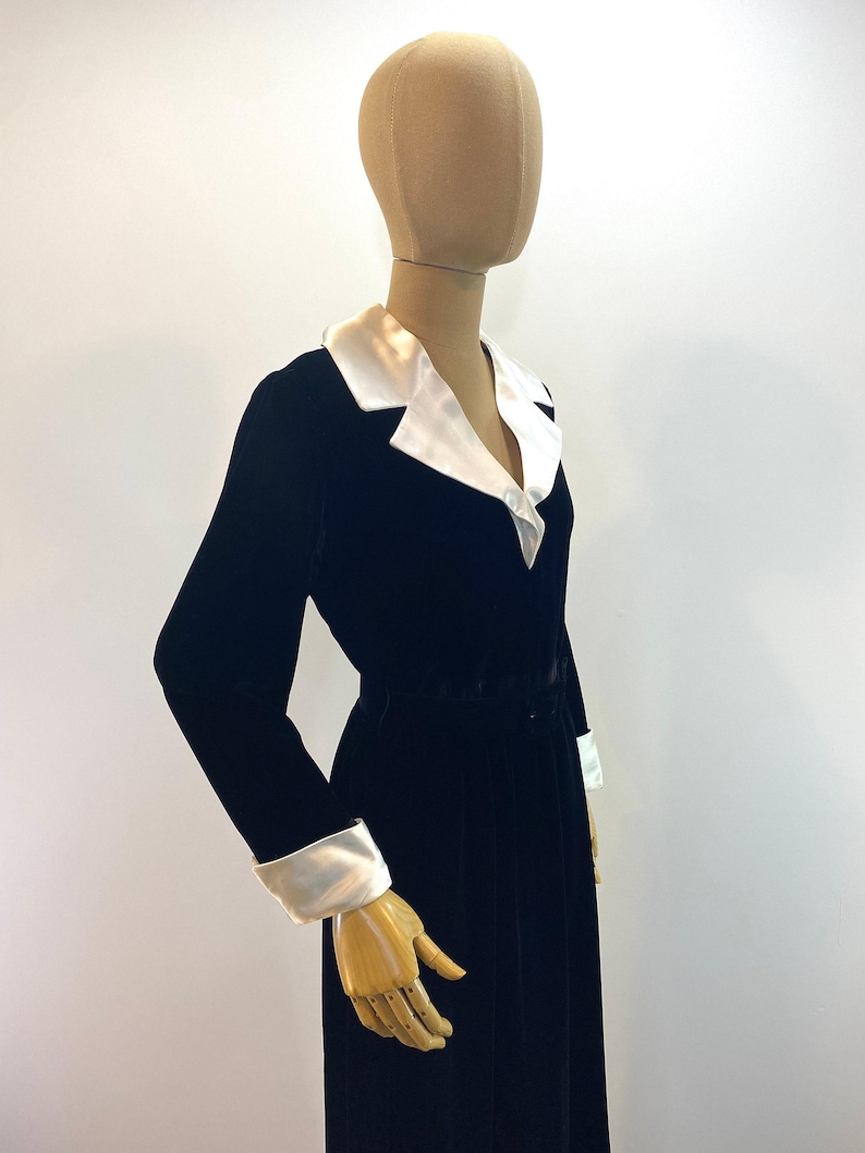 Classic Black Velvet Dress Timeless Evening Style Vintage 1940s Maxi Gown Ivory Satin Collar Wide Lapel Detail Formal Occasion Wear Fitted Bodice Gathered Skirt Designer Original Label Cocktail Party Attire Elegant Retro Fashion Special