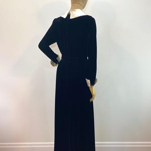Original Designer Dress Black Velvet Maxi Gown B Cohen Label Vintage 1940s Fashion Ivory Satin Collar Wide Lapel Detail Formal Evening Wear Special Occasion Attire Fitted Bodice Full Skirt Cocktail Party Dress Elegant Retro Style Classic