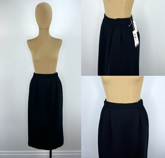 Vintage 1980s Black Wool Crepe Deadstock Skirt Su… - image 7