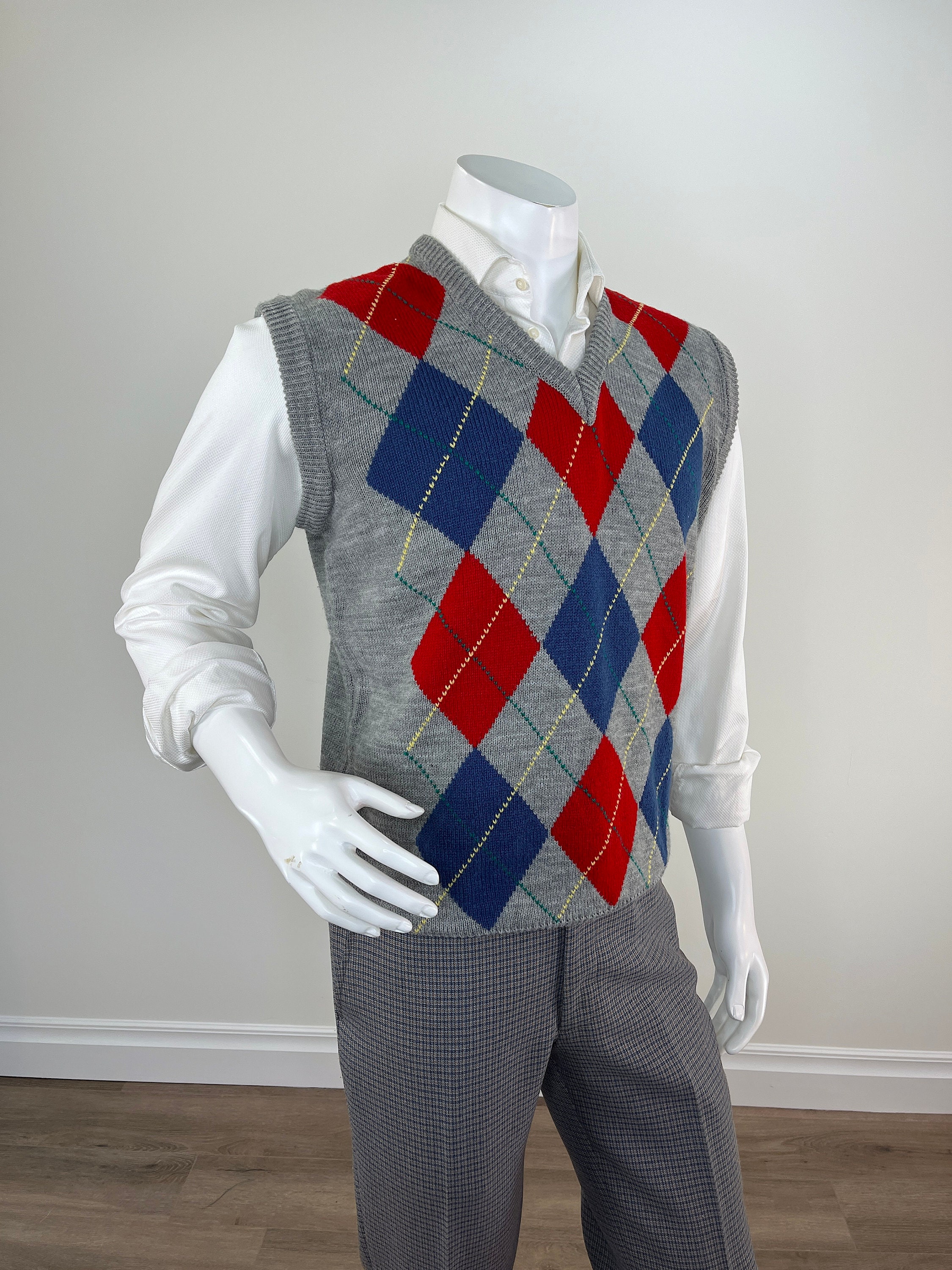 Vintage 1980s Men's Argyle Sweater Vest in Grey, Blue, Red