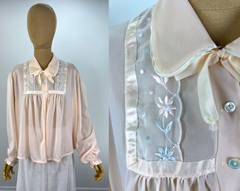 Vintage 1950s Pale Peachy Pink Nylon Bed Jacket with Collar, Pastel Lace and Satin Bow