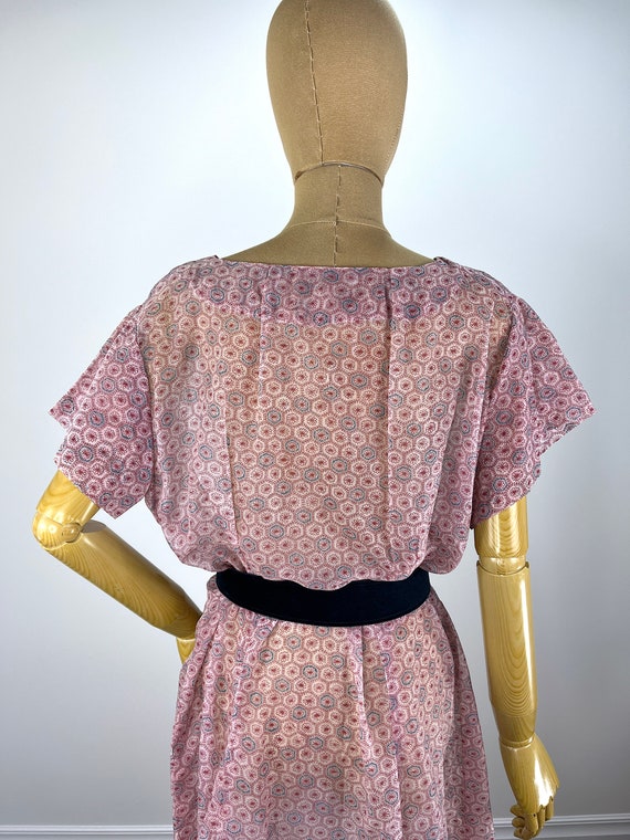 Vintage 1950s Sheer Pink Day Dress.  Pink with Bl… - image 8