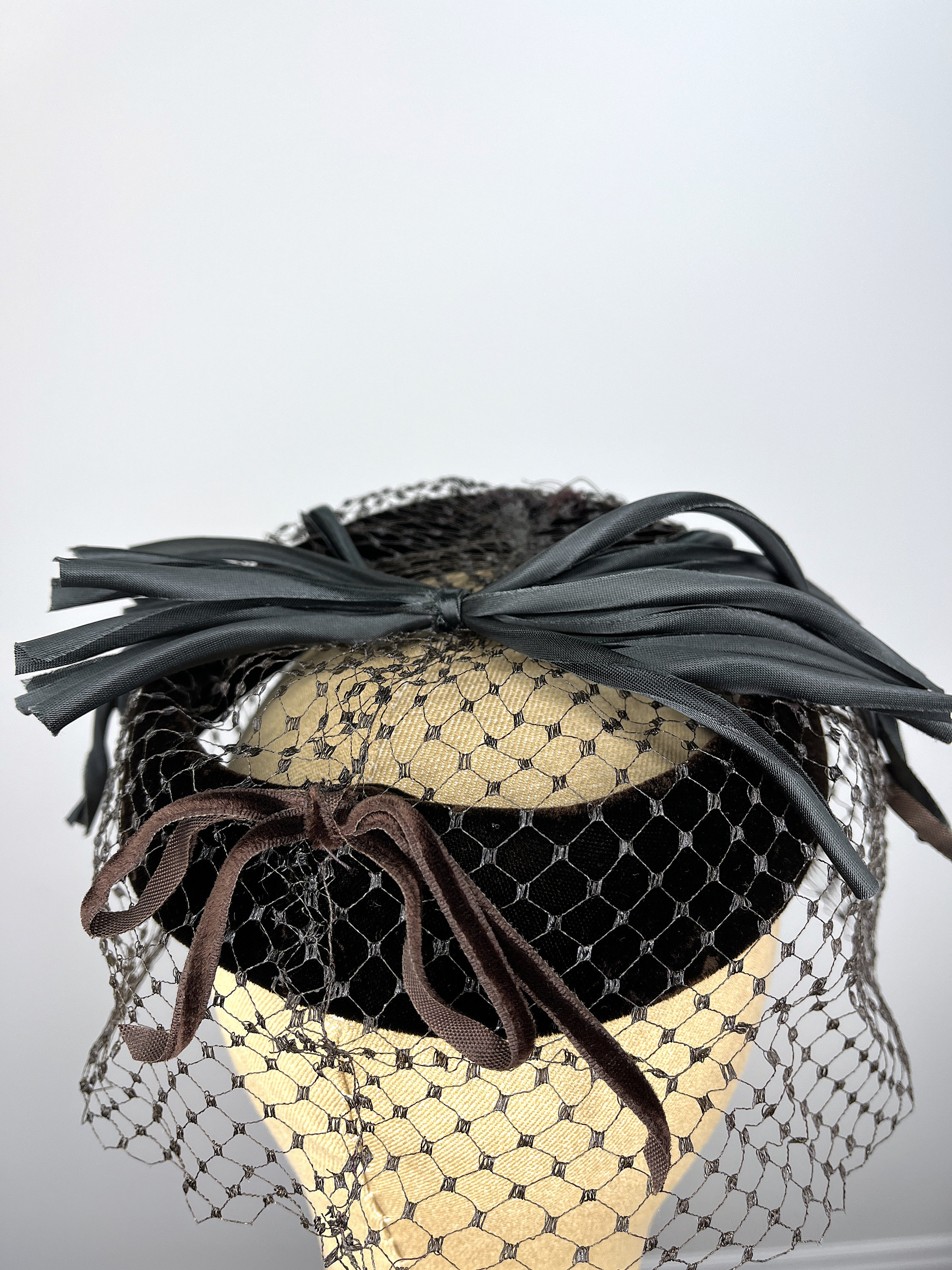 Vintage 1950s Brown Velvet Bow Whimsey Fascinator Vintage 1950s Brown Velvet Bow Fascinator Veil - Etsy main image 2