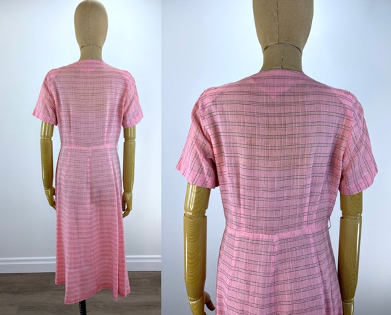 Vintage 1950s Pale Pink Striped Sheer Shirtwaist … - image 7