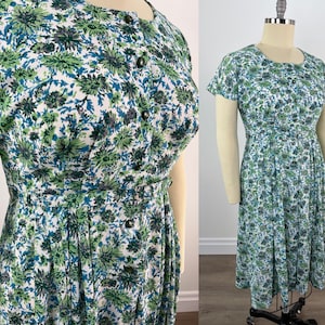Vintage Late 1950s/Early 1960s Blue and Green Floral Nylon Shirtwaist Dress with Matching Belt and Pockets, Vintage Plus Size, Never Worn