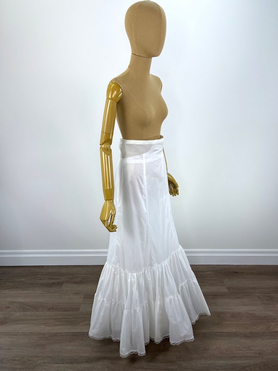 Vintage White Nylon Bridal Petticoat.  Full Lengt… - image 5