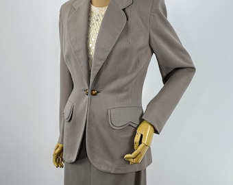 Vintage Late 1940s/early 1950s Taupe Wool Gabardine Skirt Suit