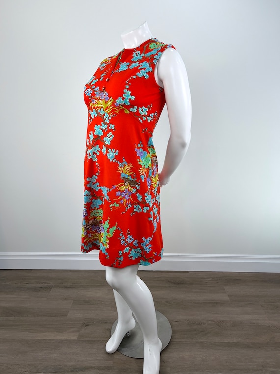 Vintage 1970s Cherry Red Polyester Dress with Blue and Yellow Floral Pattern. Great Vintage Size! 1970s Asian Garden Print