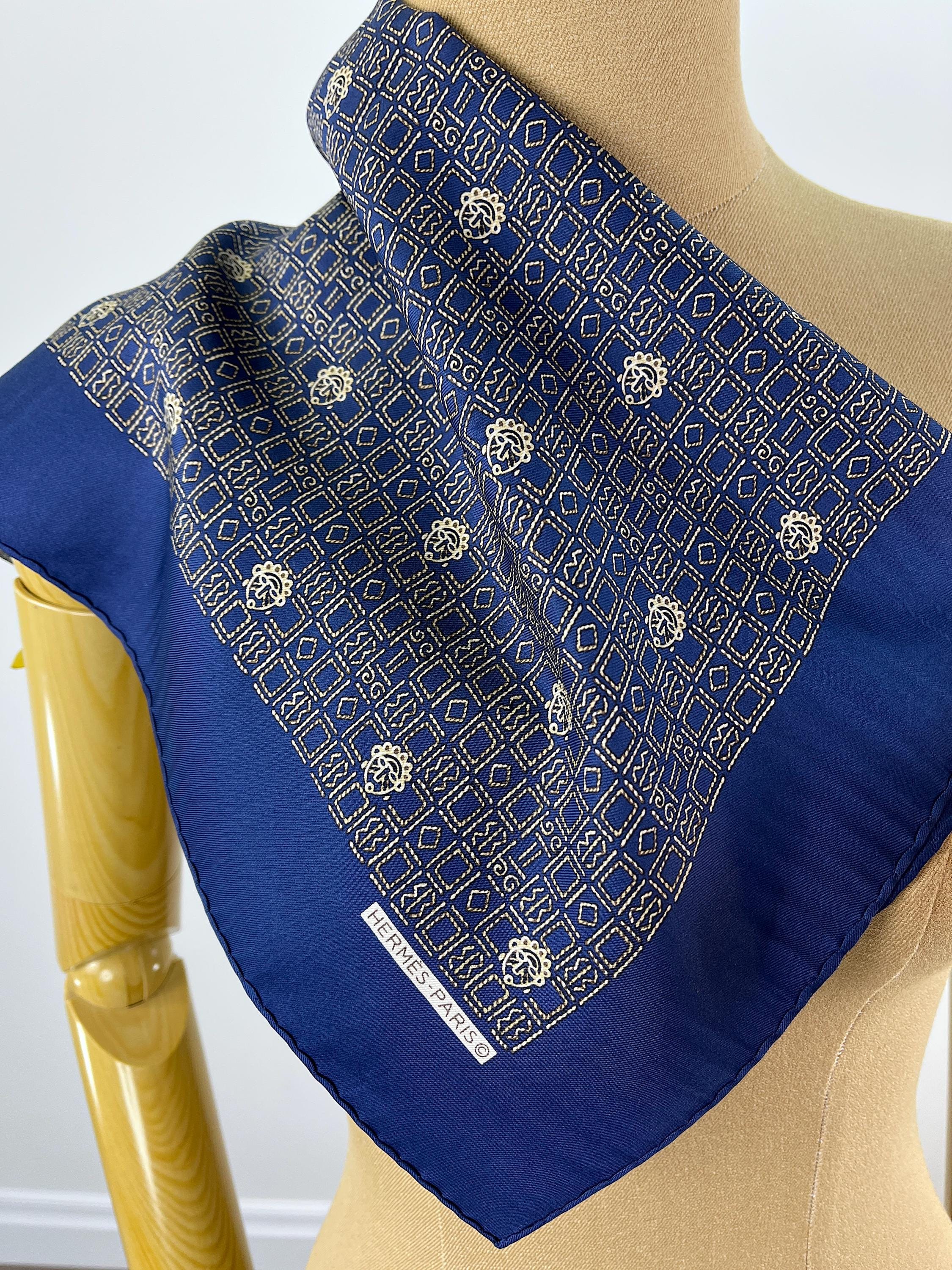 Hermès pocket square France