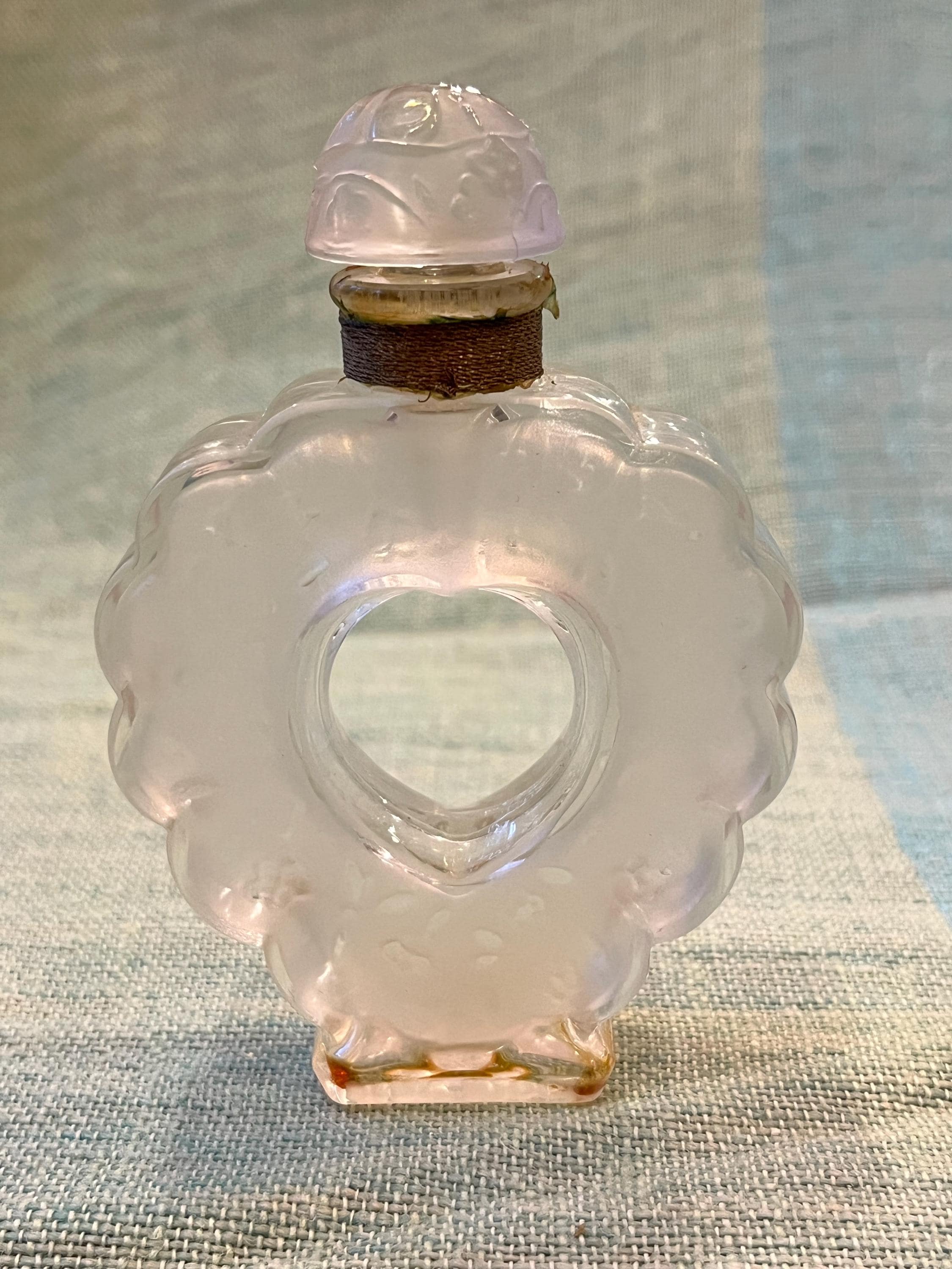 Vintage Lalique Crystal Nina Ricci Fragrance Coeur Joie Heart
