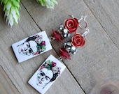 FRIDA HALLOWEEN EARRINGS, Frida Dia de los muertos, Frida Earrings, Red Flower Frida Earrings, Frida dangle earrings, Artisan Earrings