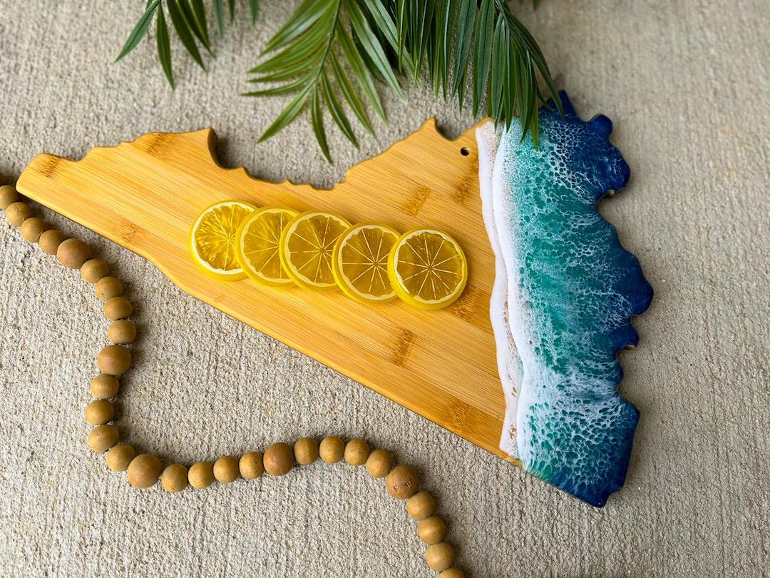 Resin Bamboo Medium Serving Board Bee Sunny