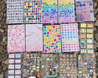 Lote surtido de 15 pegatinas coreanas